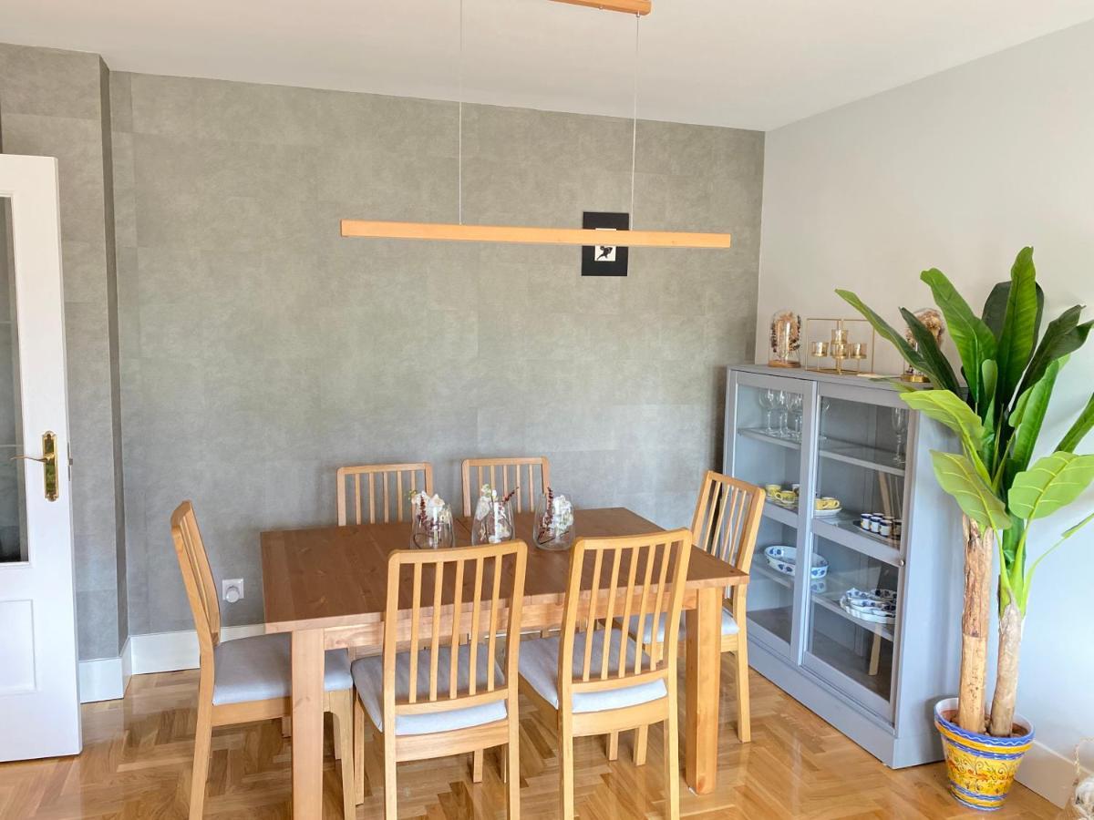 Apartamento Ideal A La Entrada De Salamanca !!! 산타마리타데토르메스 외부 사진